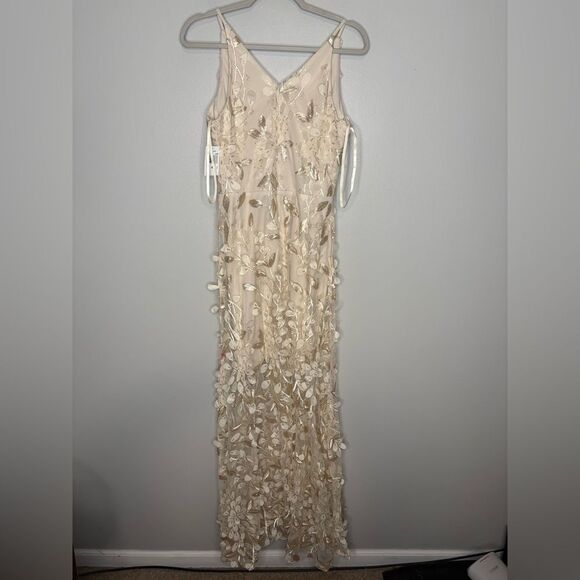 Xscape 3D Floral Applique Maxi Dress NWT - Picture 5 of 6